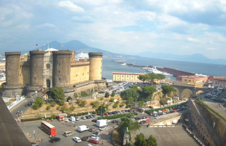 Imagen de vista previa de la cámara web Castel Nuovo Maschio Angioino - Napoli